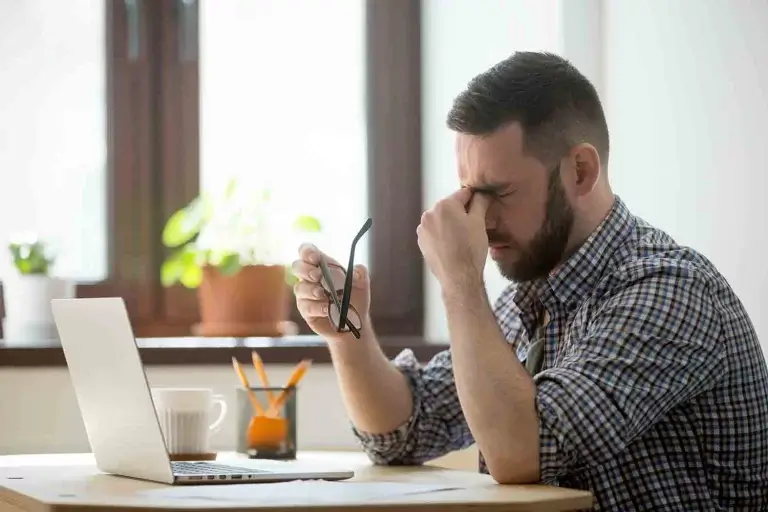 Saúde Mental para Síndicos: Como Cuidar do Bem-Estar na Gestão Condominial